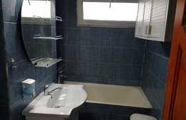 Apartament cu 2 camere, Zona Scoala nr. 24, Brazda