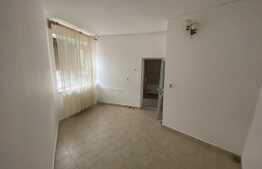 Spatiu de birouri , 40 mp, terasa privata, zona liceului Traian Vuia