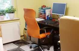 Apartament 3 camere, 79 mp, decomandat, parter, zona George Enescu!