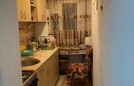 Apartament 3 camere ,54mp , parter. 