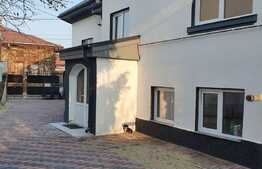  Casa cu 4 apartamente, 240 mp, 260 mp teren, Ultracentral