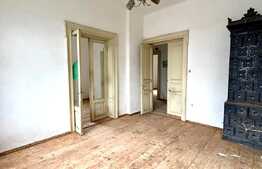 Ocazie! Casa boiereasca, central, 330 m teren, 206 mp desfasurati!