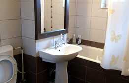 Apartament cu 3 camere, 67 mp, decomandat, 1 Mai