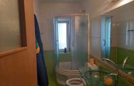 Mansarda 3 camere , decomandat, zona Institut, 1000E/metru patrat