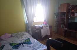 Mansarda 3 camere , decomandat, zona Institut, 1000E/metru patrat