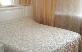 Apartament de 3 camere, Central, zona Pietonala/Casa de pensii