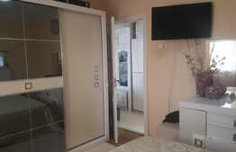 Apartament de 3 camere, Central, zona Pietonala/Casa de pensii