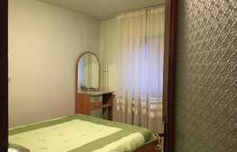 Apartament cu 3 camere, decomandat, zona Kaufland Craiovita