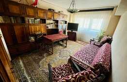 Apartament 4 camere decomandat Rovine