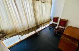 Apartament 4 camere decomandat Rovine