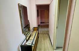 Apartament 4 camere decomandat Rovine