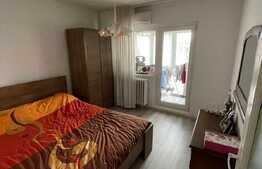 Apartament 3 camere, decomandat, zona Facultatea de Drept