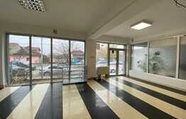 Spatiu comercial, 440 mp, curte exterioara 700 mp, zona Brestei