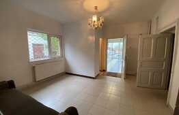 Spatiu comercial, 440 mp, curte exterioara 700 mp, zona Brestei