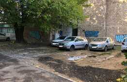 Teren intravilan 114 mp, pretabil cabinete, birouri, magazine! Zona Brazda lui Novac