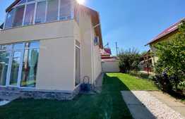 Casă individuală P + M 97 mp utili, zonă liniștită în Bariera Vâlcii