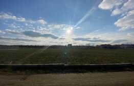 Teren intravilan de 1912 mp, toate utilitățile, dublu acces, cartier rezidențial Cârcea