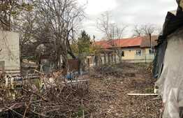 REDUCERE PREȚ! Casă demolabilă 127 mp, casă locuibilă 61 mp și teren 800 mp, zona Știrbei Vodă