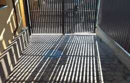 Casă individuală, 120 mp, 400 mp teren, mobilată și utilată, cartier Romanești