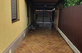 Casă individuală, 120 mp, 400 mp teren, mobilată și utilată, cartier Romanești