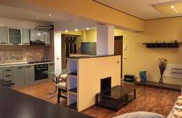 Ocazie! Apartament de 3 camere, decomandat, 90 mp, Central!