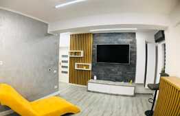 Ocazie! Apartament 2 camere, lux, decomandat, terasa cu incalzire in pardoseala zona 1 Mai