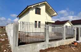  Case individuale la cheie P + M 120 mp, 460 mp teren, zona Cârcea 