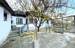 Casa de 120 mp utlili, teren 508 mp, zona Piata Chiriac!