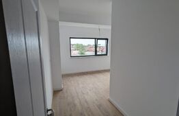 Apartament in bloc nou, 3 camere, 2 bai, etaj intermediar