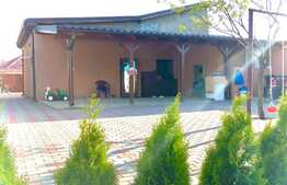 Casa 95 m utili si teren 653 m, langa Regia de Apa!