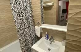 Apartament de lux, 3 camere, 102 mp, incalzire in pardoseala, parcare privata