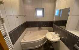 Apartament modern, 3 camere, decomandat, zona Electroputere Mall