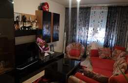 Apartament 3 camere, decomandat, mobilat, Rovine