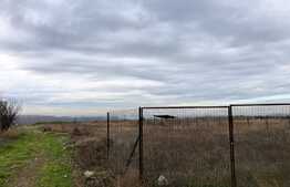 Teren intravilan 2.500 mp, la malul Jiului, Malu Mare