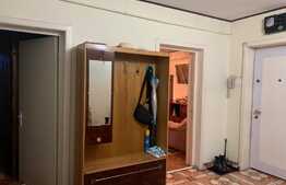 Investitie! Apartament 3 camere decomandate, 1 Mai, zona Spital!