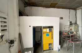 Spatiu industrial, 70 mp, pretabil vopsitorie auto, zona Facultatii de Medicină
