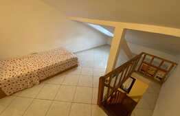 Apartament de 2 camere pe 2 niveluri, partial mobilat, Central 