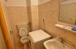 Apartament de 3 camere, 72 mp, decomandat, Lapus