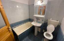 Apartament de 3 camere, 72 mp, decomandat, Lapus