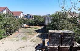 Casa la rosu de 333 mp utili, teren 325 mp, zona Damila