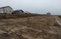 Teren intravilan de 1200 mp, zona Damila