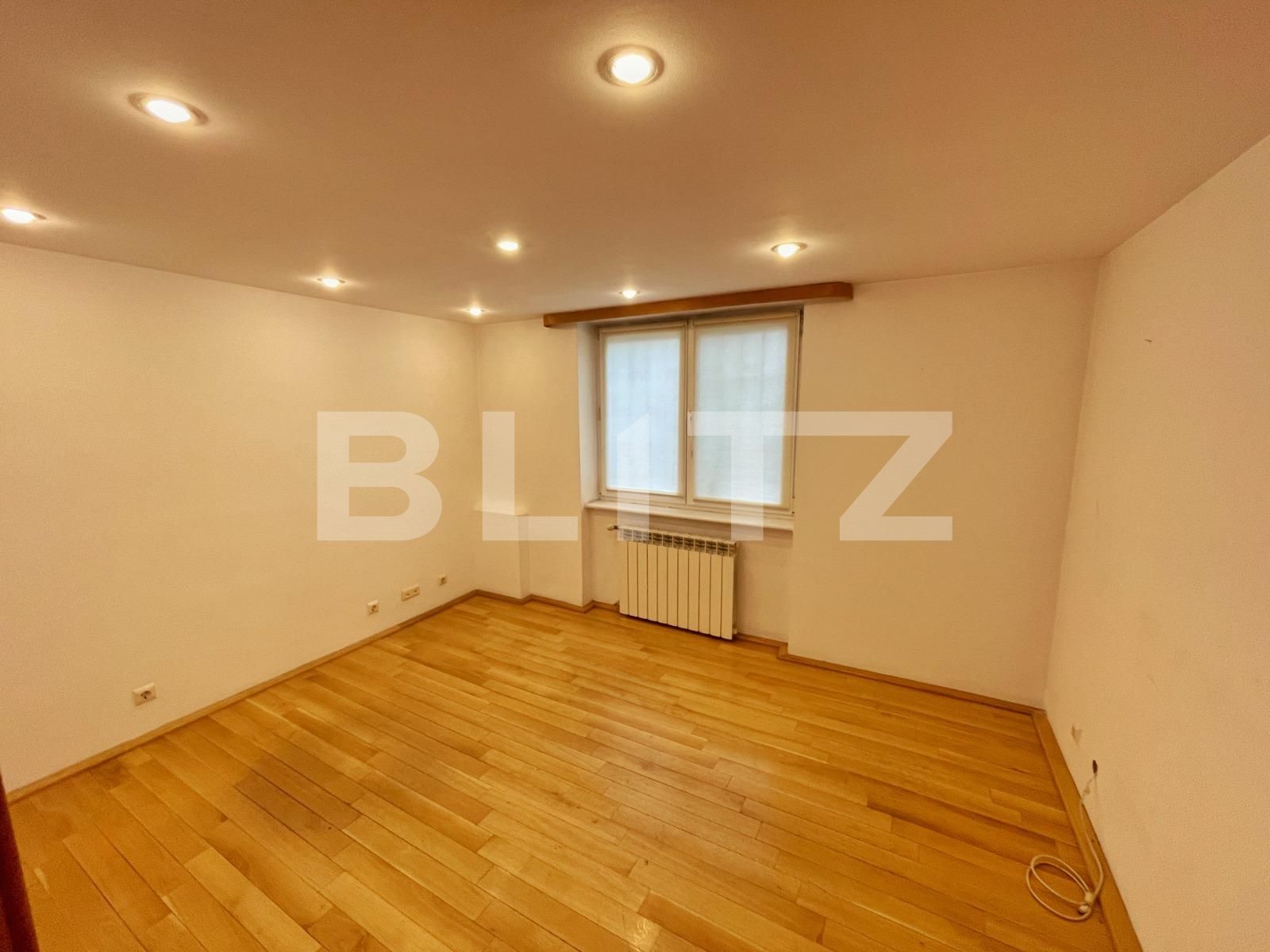 Spațiu birouri de închiriat Ultracentral - 77187SIB | BLITZ Craiova | Poza3