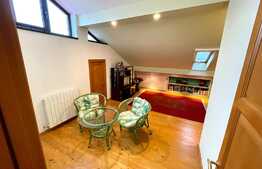 Oportunitate! Casa 445 mp, teren 421, zona centrala si linistita!