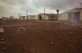 Spatiu Industrial, 5300 mp, in intravilanul localitatii Bailesti !