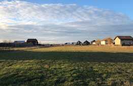 Teren intravilan 2.400 mp, Popoveni