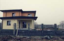 Casa la cheie, 515 mp teren, zona Carcea!