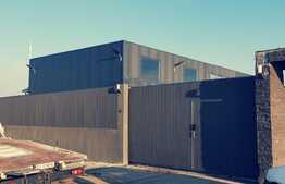 Hala moderna 250 mp utili si 1300 mp teren, zona Peugeot!