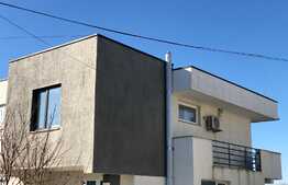 Casă individuală de 130 mp utili, imobil nou, zona Damila