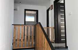 Casă individuală de 130 mp utili, imobil nou, zona Damila