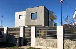 Casă individuală de 130 mp utili, imobil nou, zona Damila